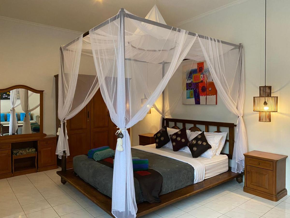 Cantik Kuta Regency Villa Kuta (Bali)