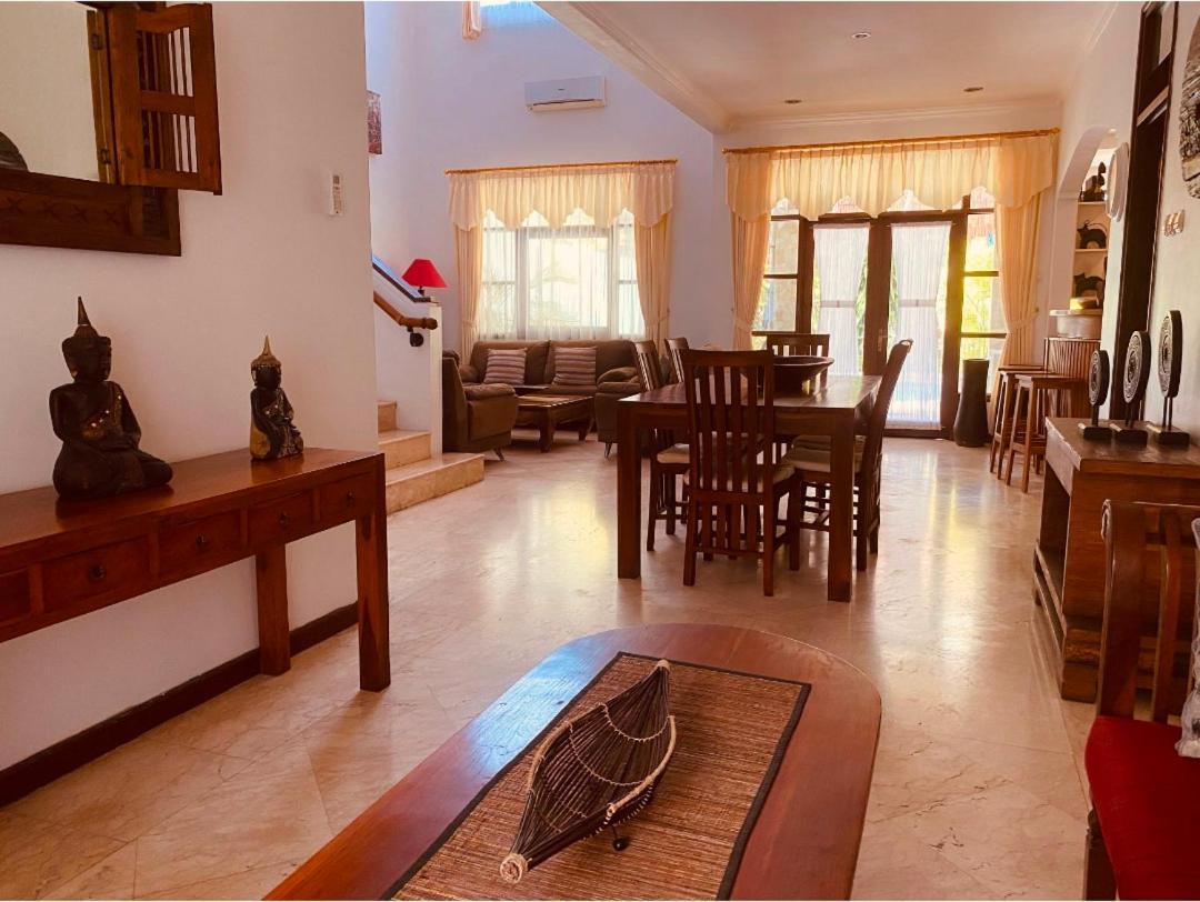 Cantik Kuta Regency Villa Kuta (Bali)
