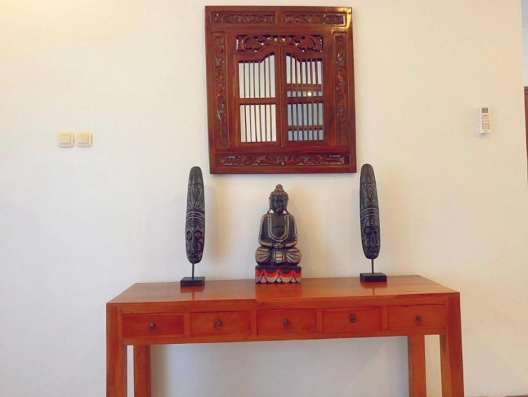 Cantik Kuta Regency * Kuta (Bali)